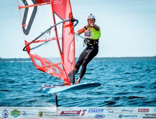 How big can a Formula Windsurfing fleet be?